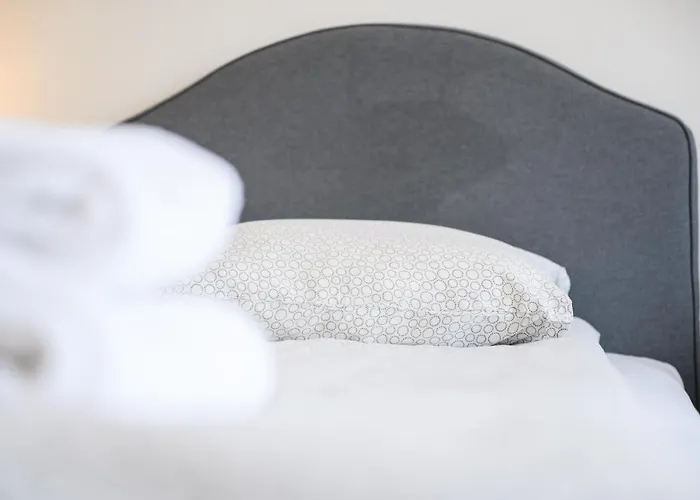 Silver By Oneapartments