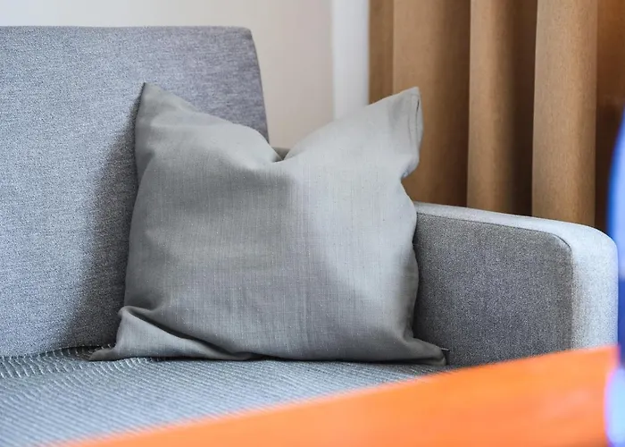 Apartment Silver By Oneapartments *